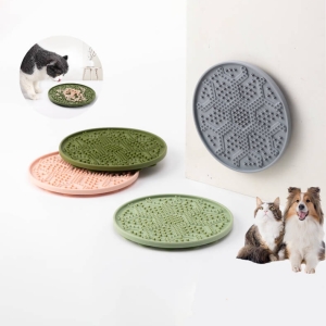 pet anxiety relief licking mat
